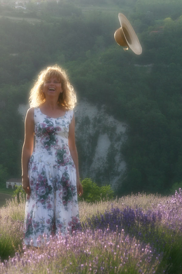 All'improvviso un colpo di vento