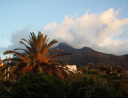 Monte Epomeo al tramonto