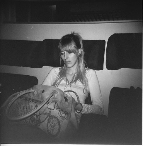 Cerco la felicit� dentro la mia borsa