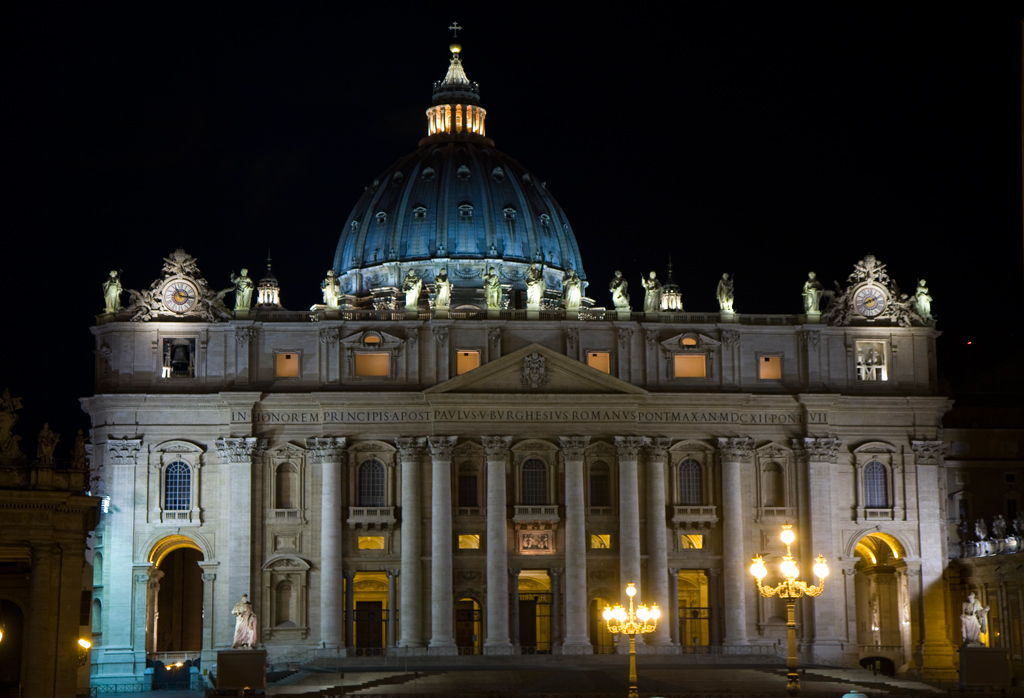 Roma By Night - San Pietro