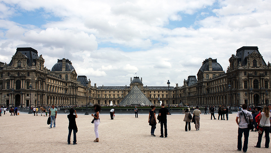 Louvre