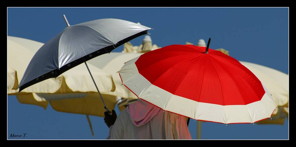 ombrelli ovunque...