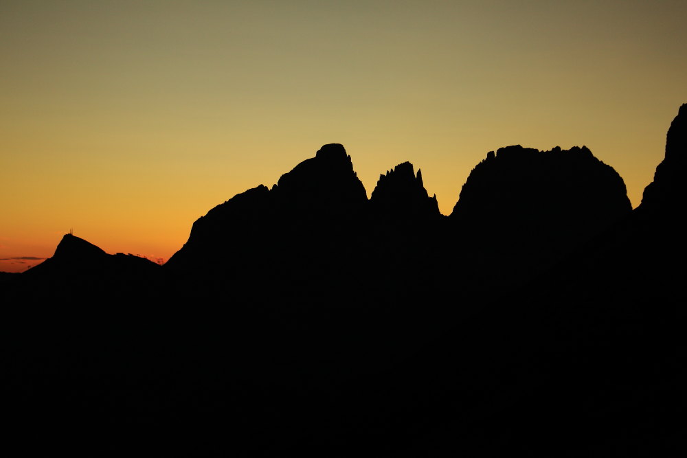 Gruppo Sella in silhouette
