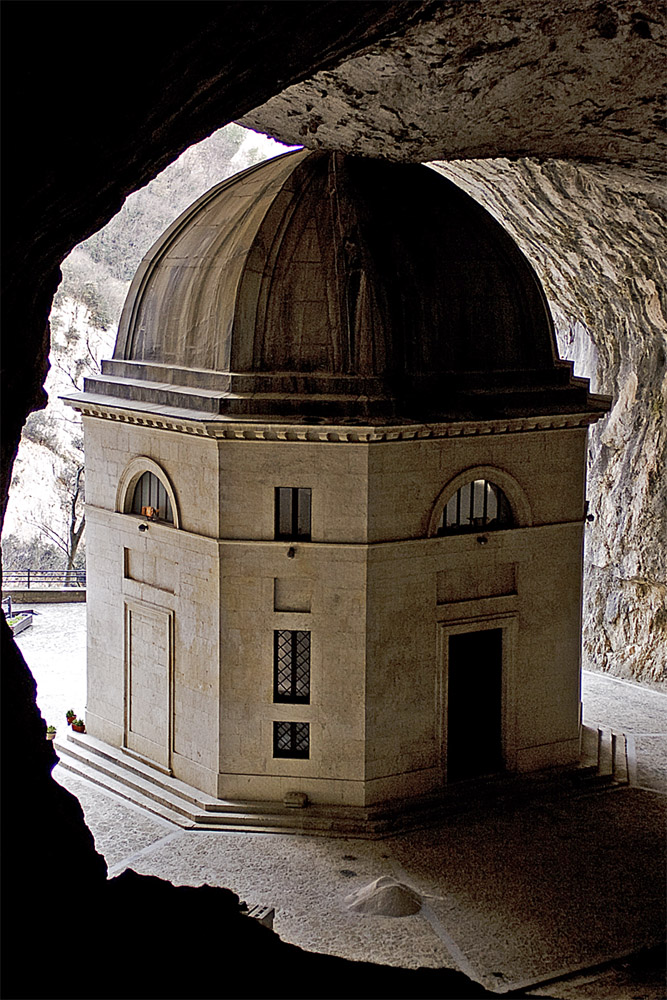 La chiesa nella roccia