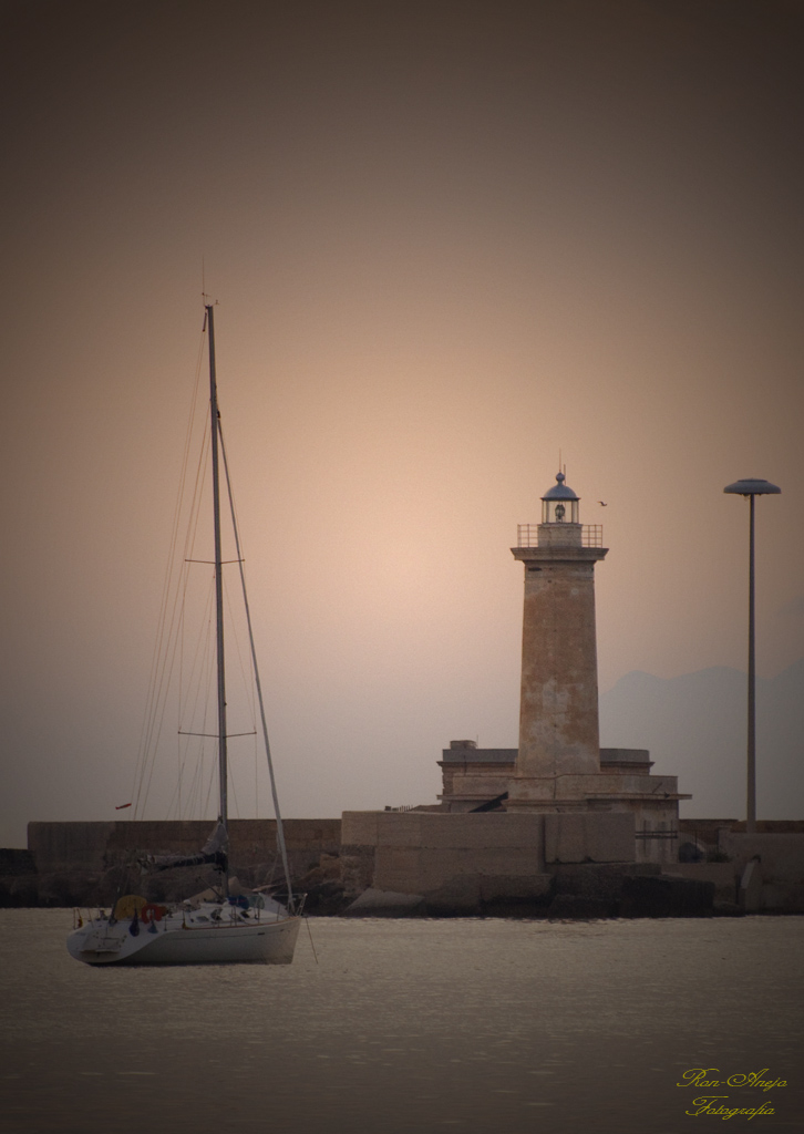 Antenna Bianca Marsala