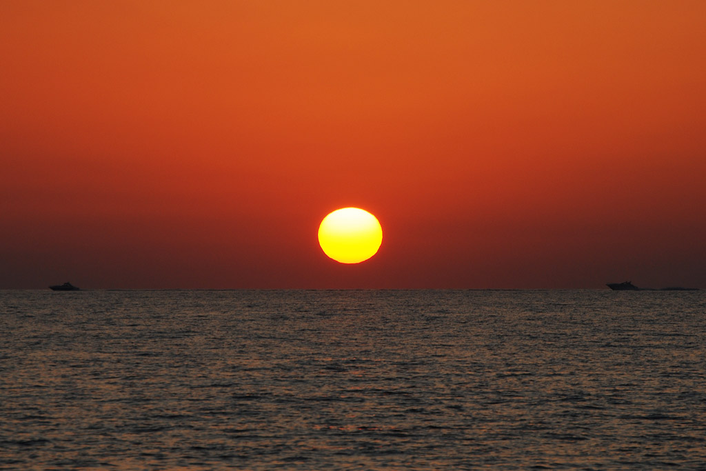 inseguimento al tramonto