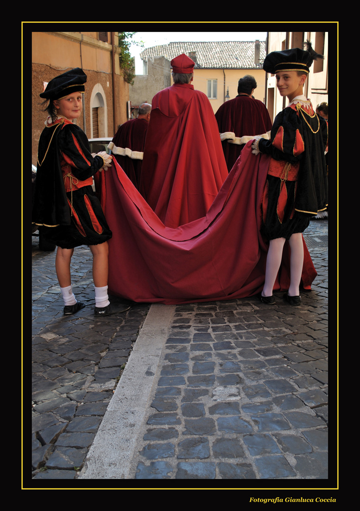 Il vescovo e i paggi