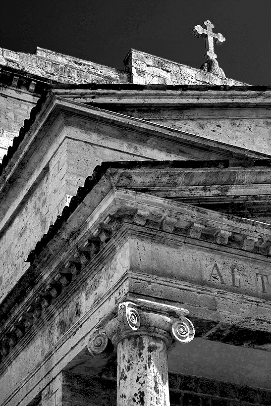 Il carico greve di una colonna