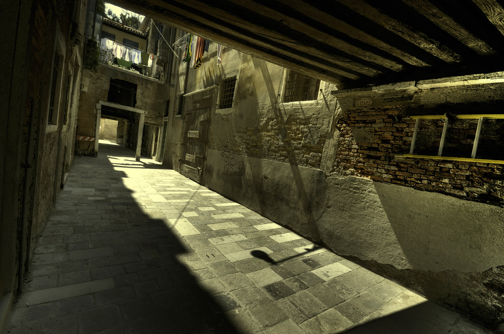 Sottoportego veneziano