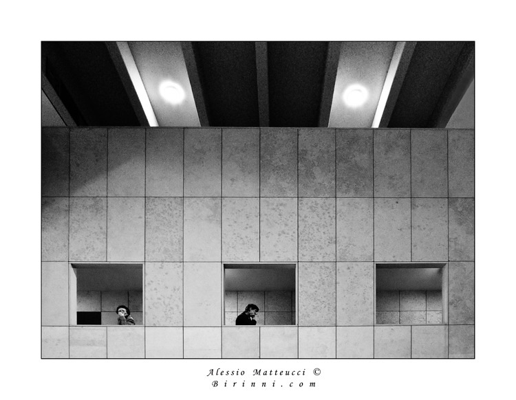 3 windows,2 lives, 1 world