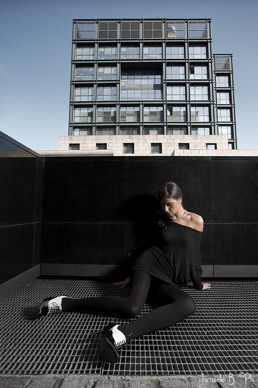 Romina - A little dust