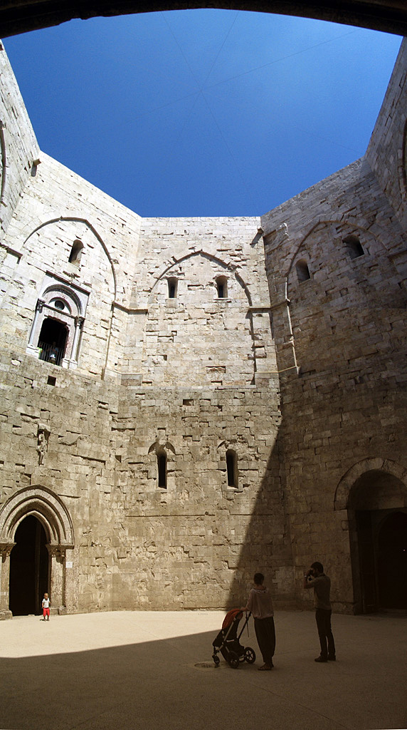 Castel del Monte