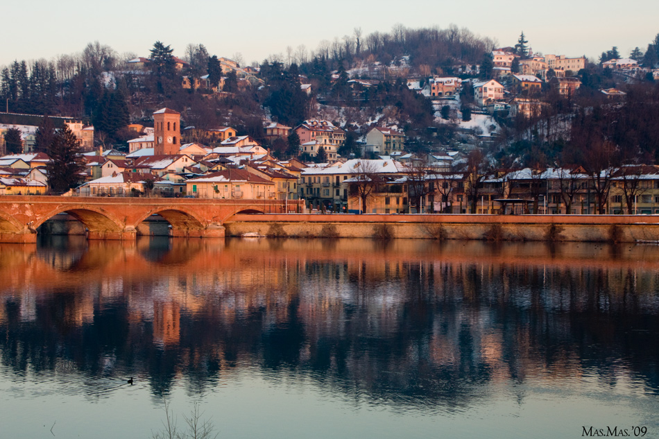 Oltre il ponte ch'� in mano nemica Vedevam l'altra riva, la vita