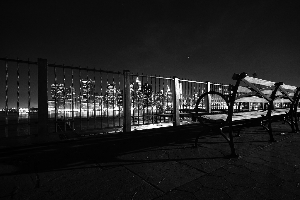 Defilato dal centro del mondo...