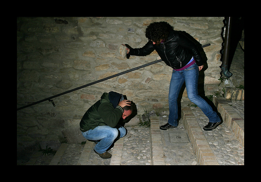 NORMALI MOMENTI DI VITA CONIUGALE