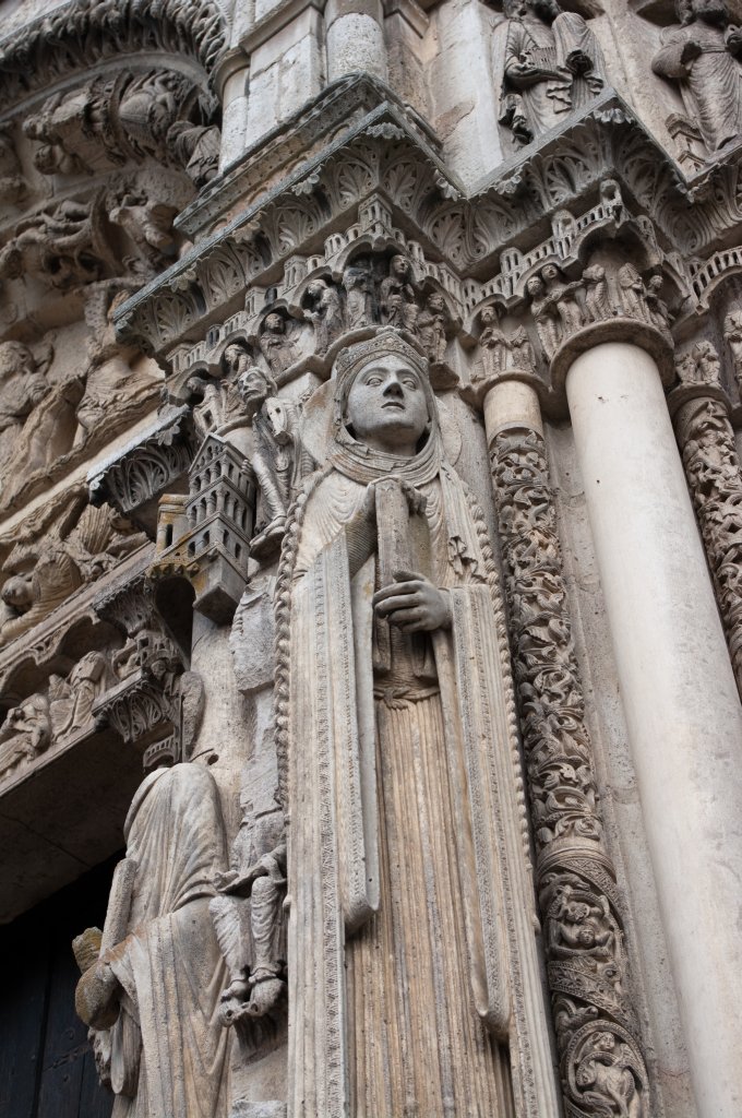 Lo sguardo severo del tempo