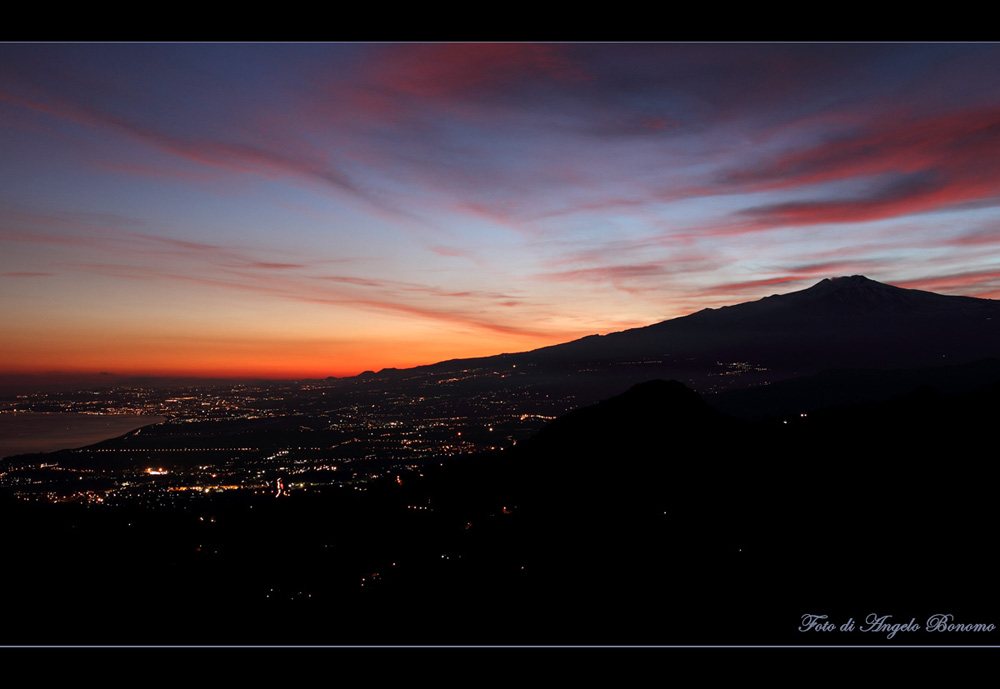 L'Etna fotografata  da Taormina