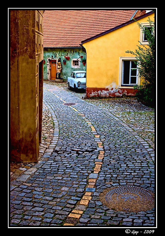 scorcio di vecchia citta'