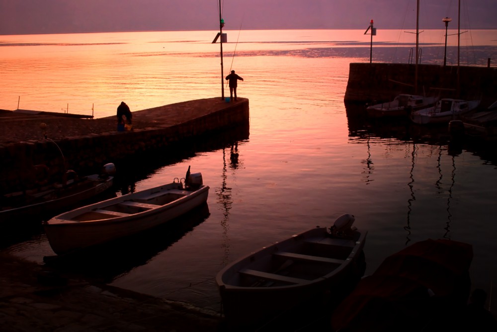 Tramonto sul lago maggiore