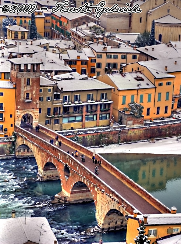 ponte pietra