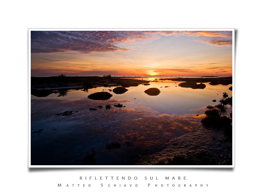 Riflettendo sul mare...