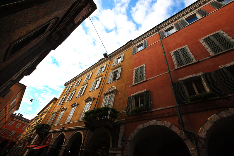 via Canalino Modena centro