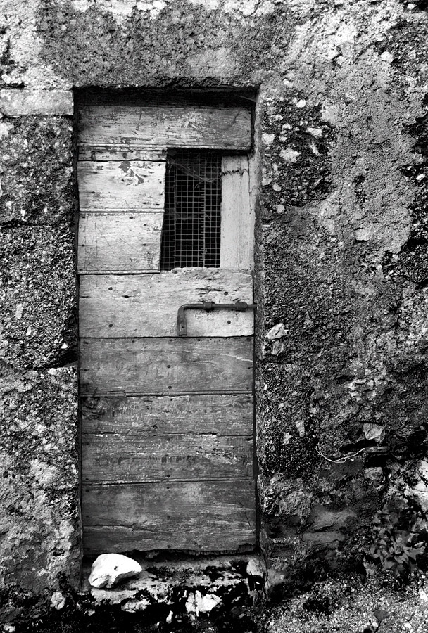 semplicemente una vecchia porta...