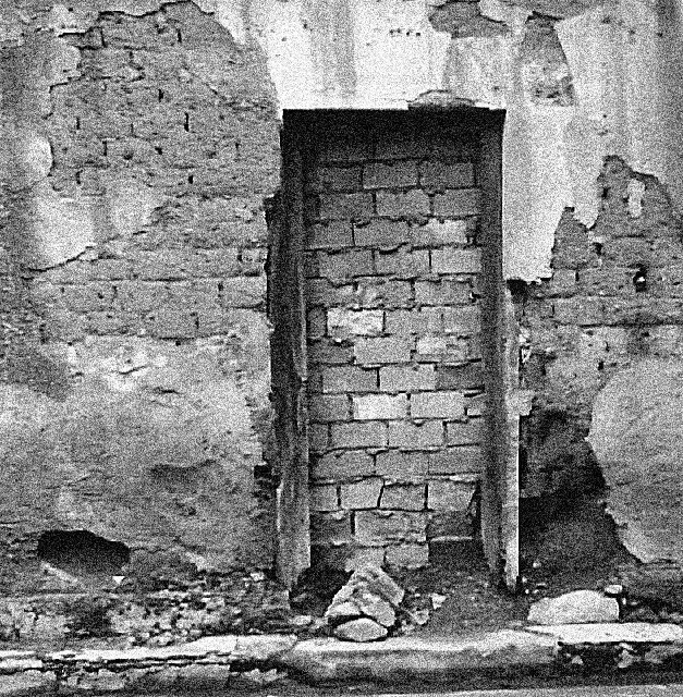 Non entrate in quella porta...