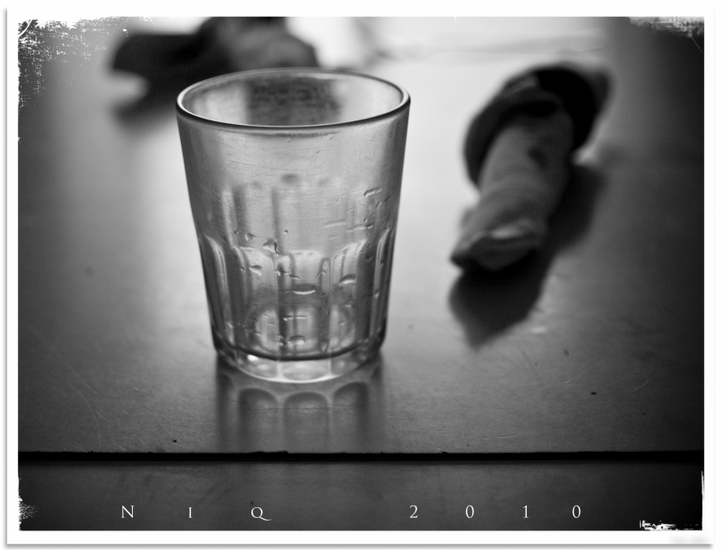 Un bichiere completamente vuoto