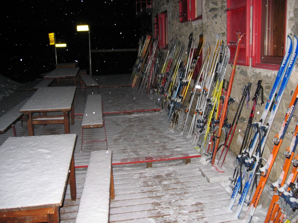 Val di Rhemes - Rif. Benevolo - Nevicata primaverile