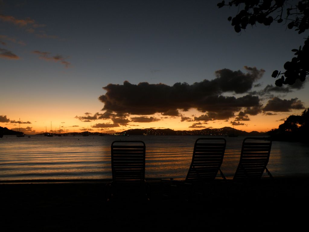 Tramonto in spiggia da St. John