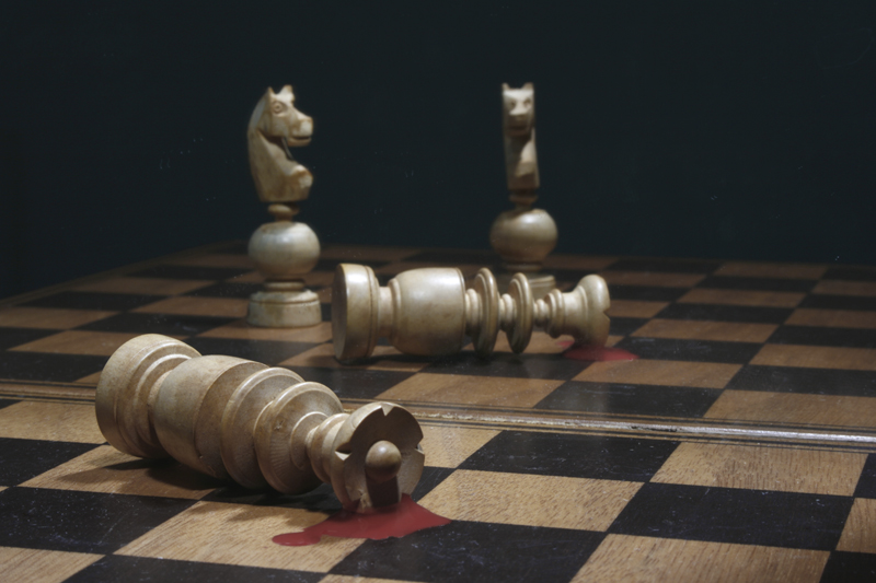 Attraverso lo Specchio