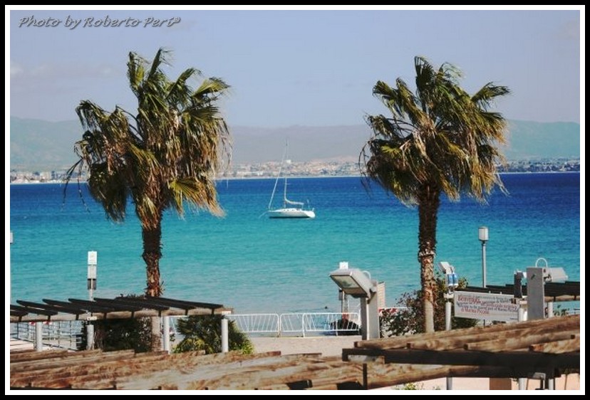 ...Barca solitaria...