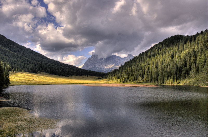 Lago Calaita Tn in hdr