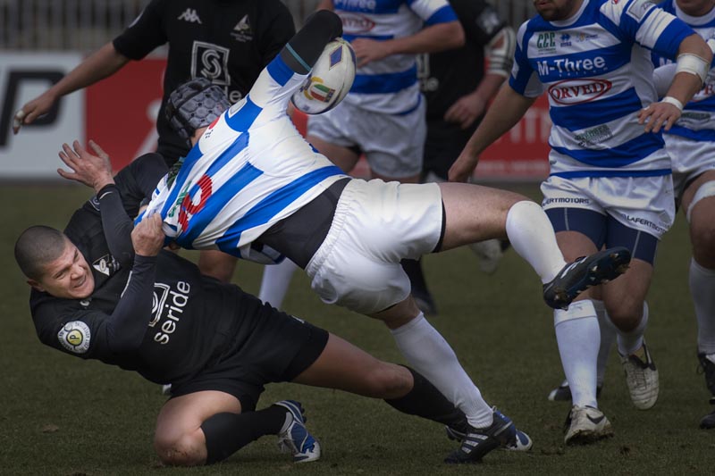RUGBY serie A  bloccaggio  foto 3/4