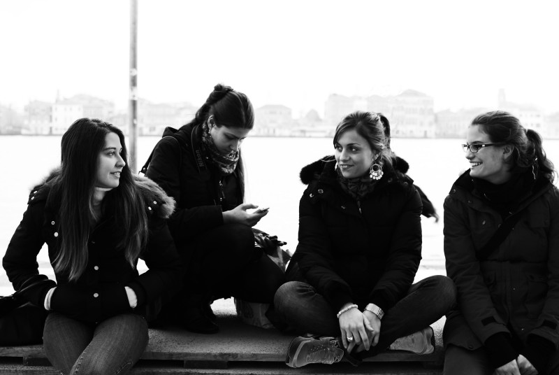 Ragazze sul canal grande