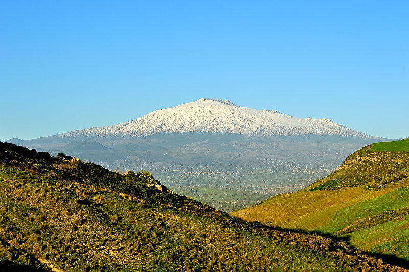 Etna...