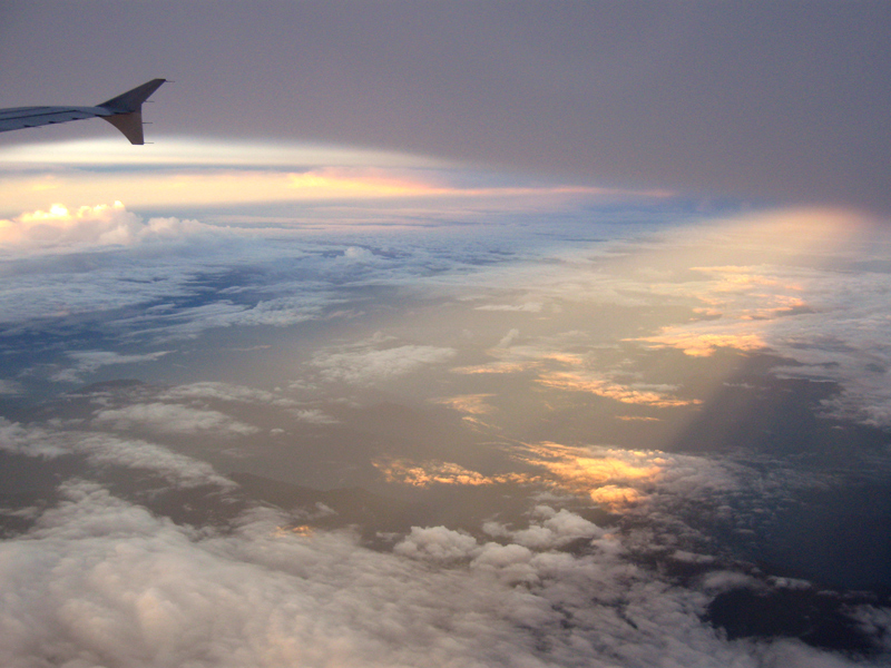 Ultimi raggi di sole sull'Ecuador