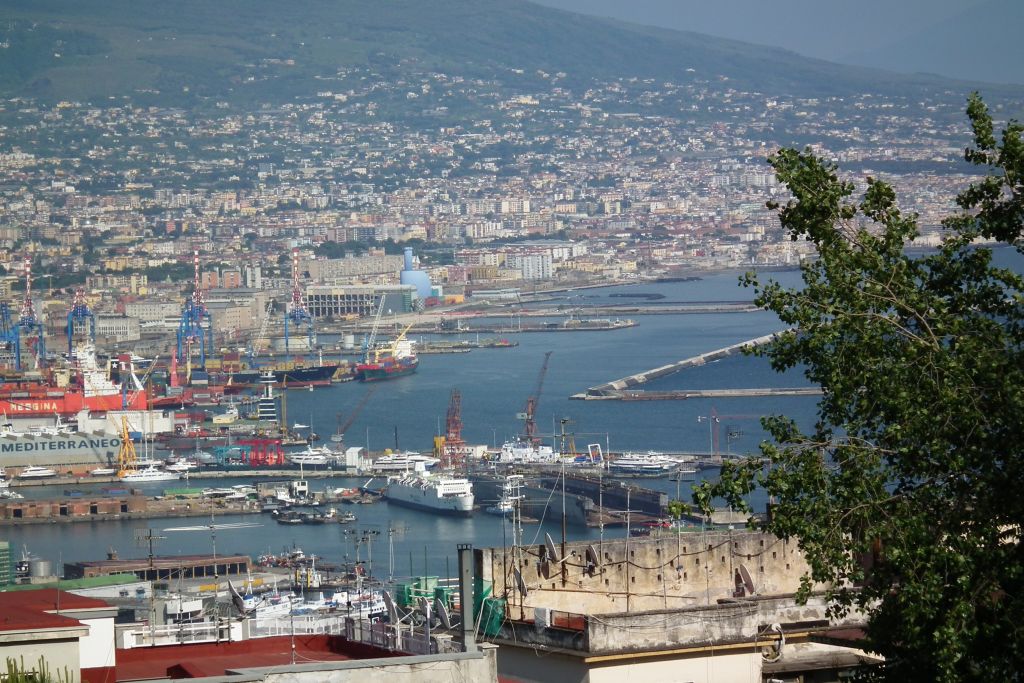 Cantieri Navali Napoli est