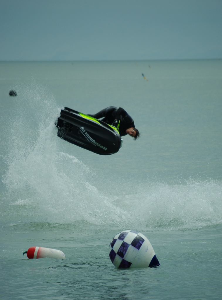 su una parabolica invisibile