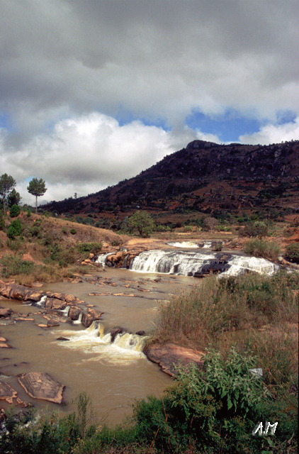 Madagascar - Torrente negli altopiani