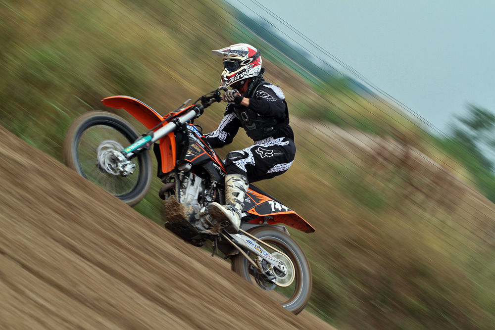 Motocross Panning