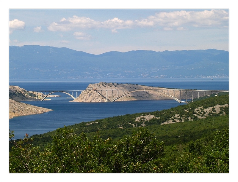 Ponte per l'isola di Krk