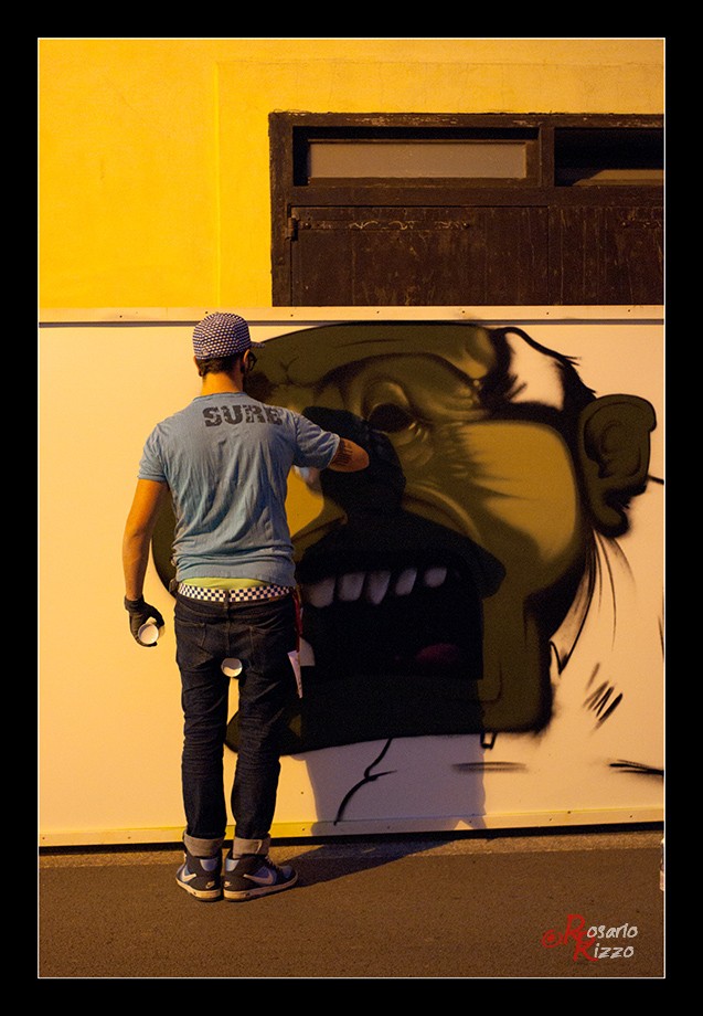 .:: MOJOCA: festival di artisti di strada ::.