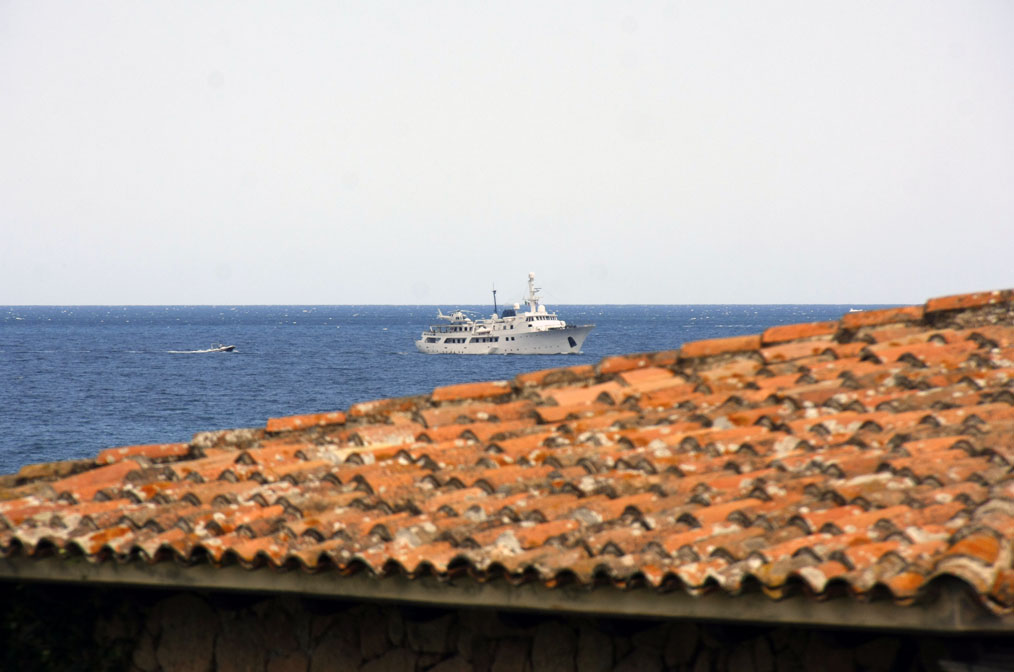 il mare e la barca in casa