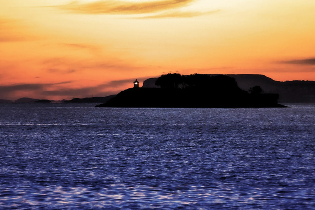 faro (elaborazione dall'originale di superconc)