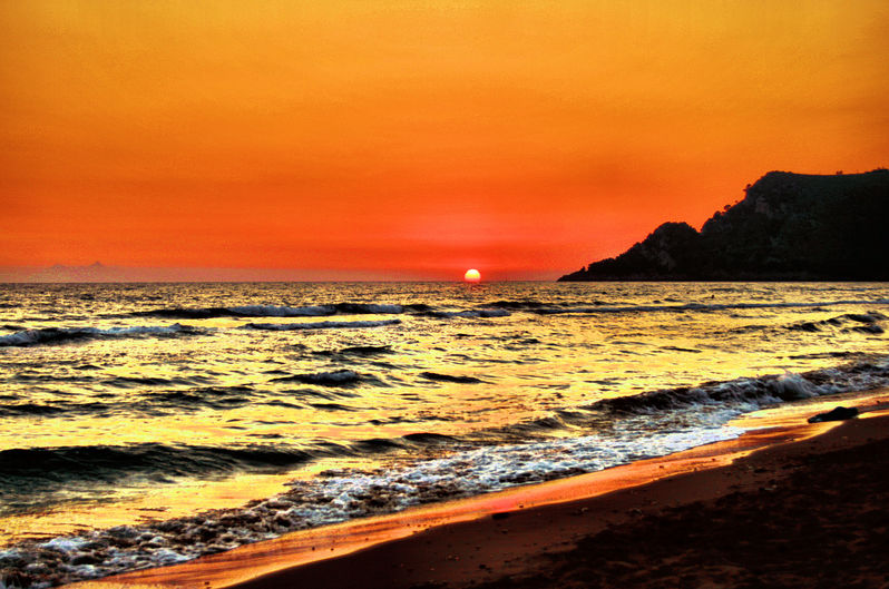 Impression, soleil levant... mais non! coucher de soleil mon cher Monet