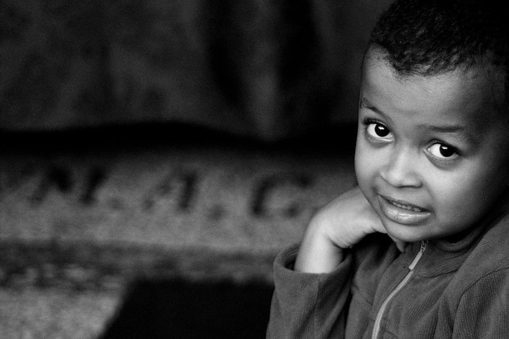 guardami negli occhi