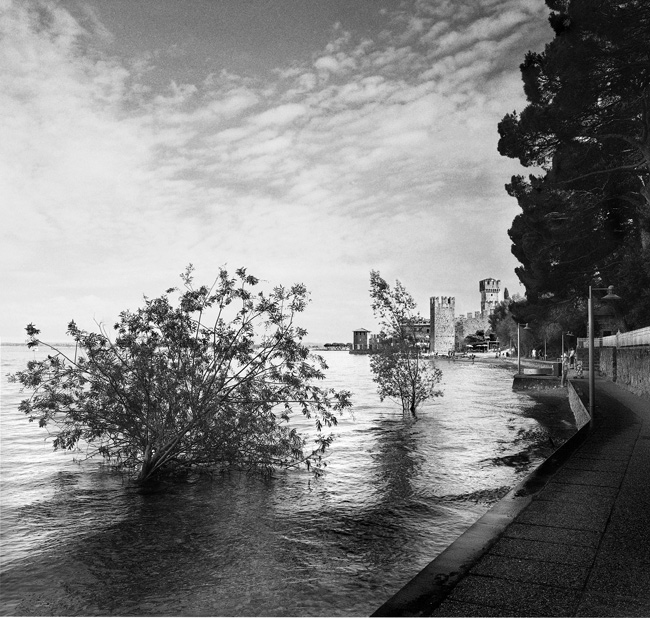 Sirmione : Veduta dalla camminata delle Muse
