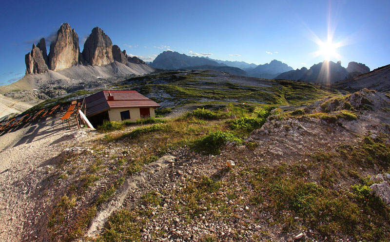 tre cime di lavaredo in controluce con fisheye